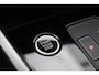 Audi A3 Limousine 30 TFSI S edition 110PK / 81kW DSG, Panoramadak, verwarmbare voorstoelen, S-Line in- en exterieur, trekhaak, Apple Carplay & Android Auto, half lederen bekleding, LED verlichting met dynamische richtingaanwijzers, digital cockpit pro, navigatie, keyless go & entry, elektrisch verstel- en verwarmbare buitenspiegels, adaptieve cruise control (acc), airco, draadloze telefoonlader