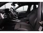 Audi A3 Limousine 30 TFSI S edition 110PK / 81kW DSG, Panoramadak, verwarmbare voorstoelen, S-Line in- en exterieur, trekhaak, Apple Carplay & Android Auto, half lederen bekleding, LED verlichting met dynamische richtingaanwijzers, digital cockpit pro, navigatie, keyless go & entry, elektrisch verstel- en verwarmbare buitenspiegels, adaptieve cruise control (acc), airco, draadloze telefoonlader