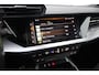 Audi A3 Limousine 30 TFSI S edition 110PK / 81kW DSG, Panoramadak, verwarmbare voorstoelen, S-Line in- en exterieur, trekhaak, Apple Carplay & Android Auto, half lederen bekleding, LED verlichting met dynamische richtingaanwijzers, digital cockpit pro, navigatie, keyless go & entry, elektrisch verstel- en verwarmbare buitenspiegels, adaptieve cruise control (acc), airco, draadloze telefoonlader