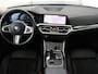 BMW 3-Serie Touring 318i Sport Line | Sportstoelen | Half leder | Live Cockpit | Carplay | Navigatie | Sfeerverlichting | Parkeerhulp | Climate control | Bluetooth | Cruise control