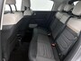 Citroën C3 Feel Edition 83pk | Navigatie | Achteruitrijcamera | Climate Control | Cruise Control | Parkeersensoren | Led koplampen | DAB+ radio | Apple Carplay / Android Auto | Bluetooth | Armsteun | Comfortstoelen | Elektrisch inklapbare spiegels | Afwijkende dakkleur | Donker getint glas | 17" lichtmetalen velgen |
