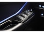 Toyota C-HR 1.8 Hybrid Bi-Tone P[ Achteruitrijcamera LED koplampen Stoelverwarming]