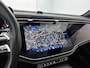 Mercedes-Benz E-klasse 300 e AMG Plug-In Hybride AMG Line | Panoramadak | Widescreen Dashboard | Burmester® 4D surround sound system | Digil Licht. Inclusief 24 maanden MB Certified garantie voor Europa.