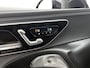 Mercedes-Benz E-klasse 300 e AMG Plug-In Hybride AMG Line | Panoramadak | Widescreen Dashboard | Burmester® 4D surround sound system | Digil Licht. Inclusief 24 maanden MB Certified garantie voor Europa.