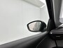 Peugeot e-208 EV Style 50 kWh 136pk | Navigatie | Climate Control | Cruise Control | Parkeersensoren v+a | Stoelverwarming | Draadloze Apple Carplay / Android Auto | DAB+ radio | Led koplampen | Elektrisch inklapbare spiegels | Armsteun | Donker getint glas | 16" lichtmetalen velgen |