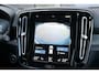 Volvo XC40 1.5 T4 Recharge R-Design | Navigatie | Winterpakket | Achteruitrijcamera