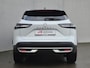 Nissan Qashqai 1.3 MHEV Xtronic N-Connecta Automaat / Fabrieksgarantie tot 07-2028<100.000 / 1.800 kg trekgewicht / Panoramadak / Elektrische klep / HUD / Camera 360° /  Cold pack / Pack Easy / Stuur-, stoel- en voorruitverwarming / Navigatie / Apple Carplay Android / 18" LM wielen /