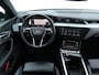 Audi E-tron 55 quattro S edition 95 kWh | Panoramadak | Trekhaak | Leer | Memory | 360° camera | Matrix LED |