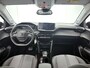 Peugeot 208 Allure Hybrid 110pk Automaat | Lage kilometerstand! | Navigatie | Climate Control | Cruise Control | Parkeersensoren v+a | Armsteun | Digitaal instrumentenpaneel | Draadloze Apple Carplay / Android Auto | DAB+ radio | All seasonbanden | Led koplampen | Donker getint glas | 16" lichtmetalen velgen |