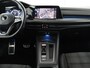 Volkswagen Golf 1.4 eHybrid GTE | Panoramadak | Stoelverwarming | Adaptive cruise | Carplay | Sfeerverlichting | Keyless | 18'' | Navigatie | Sportstoelen | Parkeerhulp | PHEV | Plug In