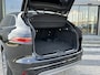 Jaguar F-Pace P400e 404pk AWD R-Dynamic SE | Adaptive Cruise | Panoramisch schuifdak | Stuuwielverwarming |