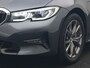 BMW 3-Serie Touring 330e Sportline Plug In Hybrid 293pk Dealer O.H. PHEV | Trekhaak Af Fabriek | Panodak | Head Up | Adaptive Cruise | 360 Camera | Laser LED | Harman / Kardon | Lederen Sportstoelen Verwarmd | Stuur Verwarmd | Sfeerverlichting | Keyless |