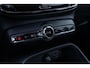 Volvo XC40 1.5 T4 Plug-in hybrid Core Bright | PHEV | Achteruitrijcamera | Stoelverwarming | Navigatie | Keyless Entry | Elektrische Achterklep | Lichtmetalen Velgen 18 inch