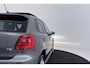 Volkswagen Polo 1.2 TSI Highline R-Line | Panoramadak | Climate Control | Navigatie | Xenon | 17" Velgen | Cruise Control |