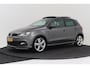 Volkswagen Polo 1.2 TSI Highline R-Line | Panoramadak | Climate Control | Navigatie | Xenon | 17" Velgen | Cruise Control |
