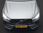 Volvo XC60 T6 AWD R-Design PHEV 350pk Dealer O.H. | Panodak | Adaptive Cruise | Camera | Lederen Sportstoelen Memory & Verwarmd | Harman / Kardon | Stuur Verwarmd | 21"L.M | Apple Carplay | Keyless | Blis | Navigatie | DAB | Plug In Hybrid