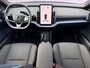 Volvo EX30 Single Motor Extended Range Plus 69 kWh | 20" LM Velgen | Camera | Stuur + Stoel verwarming | Harman/Kardon | Google | Keyless Entry + Drive |