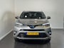 Toyota RAV4 2.5 Hybrid AWD Style | Lederen bekleding | Trekhaak | Stoelverwarming | 1650kg trekgewicht |