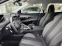 Peugeot 3008 1.2T Automaat Active | Achteruitrijcamera | Navi | Stoelverwarming | Trekhaak | Dealeronderhouden | Weinig kilometers | Digitale cockpit | Zeer nette staat!