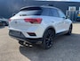 Volkswagen T-Roc 1.5TSI 150pk DSG Sport Black Style | ACC | Side -/ Lane assist |