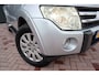 Mitsubishi Pajero 3.2 DI-D Invite Side Window Van Automaat Leder Navigatie Grijs kenteken Trekhaak