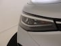 Volkswagen ID.4 Pro Advantage 77 kWh | SoH 92% | Achteruitrijcamera | Adaptieve cruise control | Keyless | Leder/alcantara bekleding | Parkeerassistent | Navigatie | Stoel- en stuurwielverwarming |