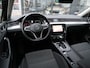 Volkswagen Passat Variant 1.5 TSI Business | trekhaak | navigatie | ergo-stoel |