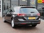 Volkswagen Passat Variant 1.5 TSI Business | trekhaak | navigatie | ergo-stoel |