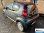 Peugeot 107 1.0 Envy Zeer mooi! Lage kmstand