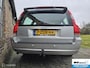 Volvo V70 2.4 Summum 7 persoons! Mooie auto!