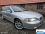 Volvo V70 2.4 Summum 7 persoons! Mooie auto!