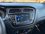 Hyundai i20 1.2 75pk Comfort Apple Carplay, Camera, Zwarte hemel