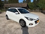Hyundai i20 1.2 75pk Comfort Apple Carplay, Camera, Zwarte hemel