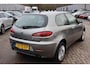 Alfa Romeo 147 1.6 T.Spark Progression APK t/m 15-04-2027, Airco, Cruise control, Elektrische ramen, Radio cd speler