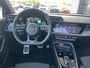 Audi A3 Sportback 45 TFSI e S edition Competition / 18 Inch / Panoramadak / Ambiance Verlichting / 272 PK / Stoelverwarming