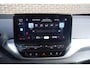 Volkswagen ID.4 204pk First 77 kWh | SoH 93% | Trekhaak Wegklapbaar | Stoelverwarming | Volautomatische Airconditioning