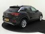 Volkswagen T-Roc 1.0 TSI Life | Parkeerassistent | Keyless | Adaptieve cruise control | CarPlay | Achteruitrijcamera | Airco | Elektrisch inklapbare buitenspiegels |