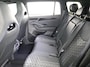 Volkswagen Tayron R-Line Edition 1.5 eHybrid 204 PK | Black Style | Trekhaak | Panoramadak |