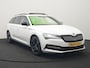 Skoda Superb Combi 1.4 TSI iV Sportline Business Plug In Hybrid 218pk PHEV | Panodak | Adaptive Cruise | Camera | Canton Audio | Alcantara Sportstoelen Memory & Verwarmd | Sfeerverlichting | Apple Carplay | Crystal LED | Stuur Verwarmd | Navigatie | DAB |