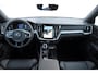 Volvo V60 T6 350PK Automaat AWD Plus Dark / Adaptive cruise control / Elektrische stoelen / Harman Kardon audio / Trekhaak / Pilot assist / BLIS / Stoel en stuur verwarming / Elektrische achterklep / Parkeersensoren met 360 camera / Google infotainment