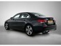 Mercedes-Benz A-klasse 180 Premium Plus Ledkoplampen | Apple CarPlay | Achteruitrijcamera | Spiegelpakket | Keyless-Go | Sfeerverlichting. Inclusief 24 maanden Mercedes-Benz Certified garantie voor Europa.