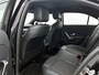 Mercedes-Benz A-klasse 180 Premium Plus Ledkoplampen | Apple CarPlay | Achteruitrijcamera | Spiegelpakket | Keyless-Go | Sfeerverlichting. Inclusief 24 maanden Mercedes-Benz Certified garantie voor Europa.