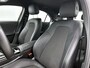 Mercedes-Benz A-klasse 180 Premium Plus Ledkoplampen | Apple CarPlay | Achteruitrijcamera | Spiegelpakket | Keyless-Go | Sfeerverlichting. Inclusief 24 maanden Mercedes-Benz Certified garantie voor Europa.