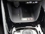 Toyota Yaris 1.5 Hybrid 130 Launch Edition | JBL | Head-Up Display | Stoel + Stuurverwarming | Dodehoekdetectie | Parkeersensoren voor+achter | Draadloze telefoonlader | Apple CarPlay/Android auto | Navigatie |