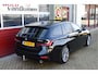 BMW 3-Serie Touring 320e Business Edition Plus O.a: Pano, Haak, Stoelverw, PDC, Carplay, Navi, Etc. All-in prijs!