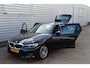 BMW 3-Serie Touring 320e Business Edition Plus O.a: Pano, Haak, Stoelverw, PDC, Carplay, Navi, Etc. All-in prijs!