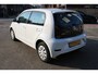 Volkswagen Up! 1.0 65pk / Airco / DAB Garantie tot 06-06-2027 / Max 100.000km