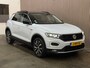 Volkswagen T-Roc 1.5 TSI R-line 2018 LED NAVI CAR-PLAY CRUISE