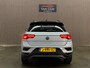 Volkswagen T-Roc 1.5 TSI R-line 2018 LED NAVI CAR-PLAY CRUISE