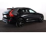 Volvo XC60 T8 Recharge AWD Ultra Black Edition - Luchtvering - Panorama/schuifdak - IntelliSafe Assist & Surround - 360º Camera - Bowers & Wilkins audio - Adaptieve LED koplampen - Verwarmde voorstoelen, stuur & achterbank - Parkeersensoren voor & achter - Elektr. bedienb. voorstoelen met geheugen - Head up display - Draadloze tel. lader - Extra getint glas - 21' LMV